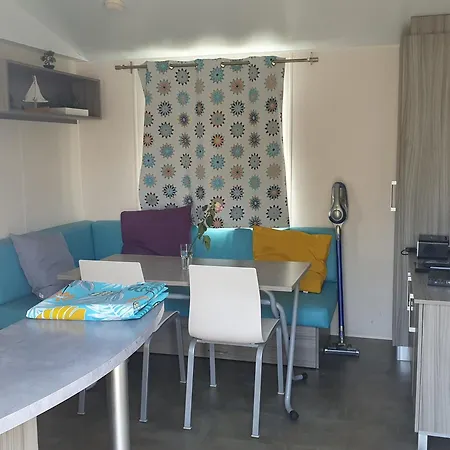 Mobile Climatise Confort I 4i6 Personnes I Les Salins De La Gardiole *